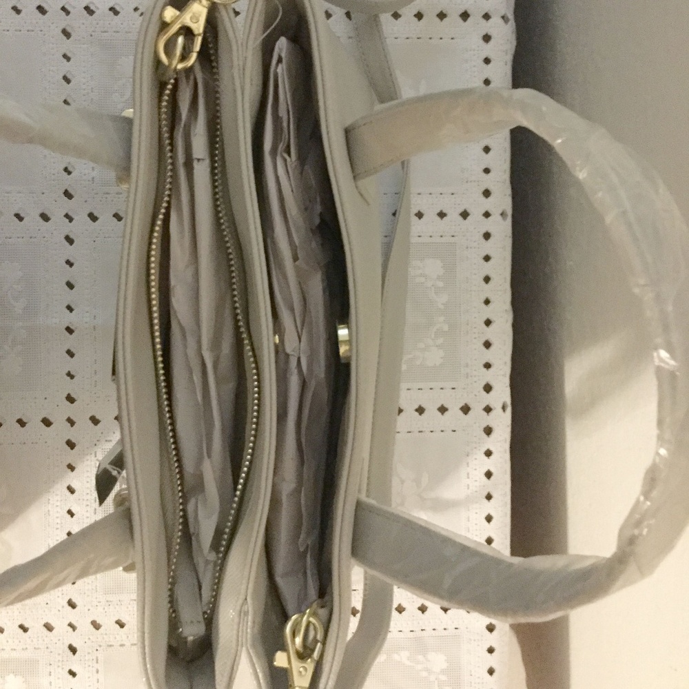 Tahari Metropolis Dove (grey) Gusset Satchel - Picture 6 of 6